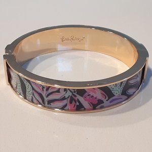 Lilly Pulitzer Photodome blue/pink hinged 7" oval bangle